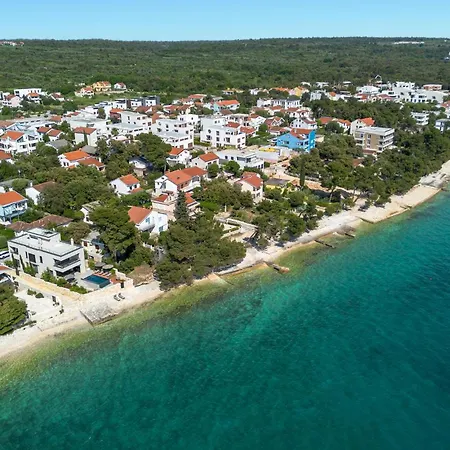 Casa de Férias Pinea Petrcane