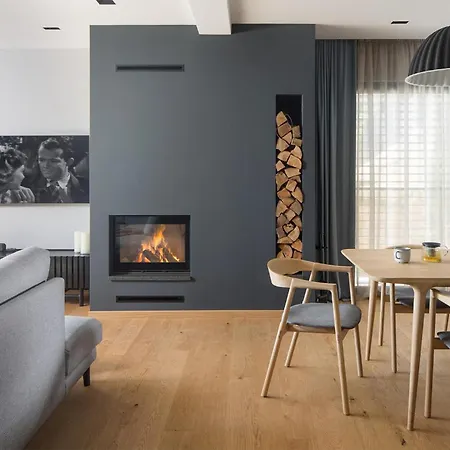 Holiday home Pinea Petrcane